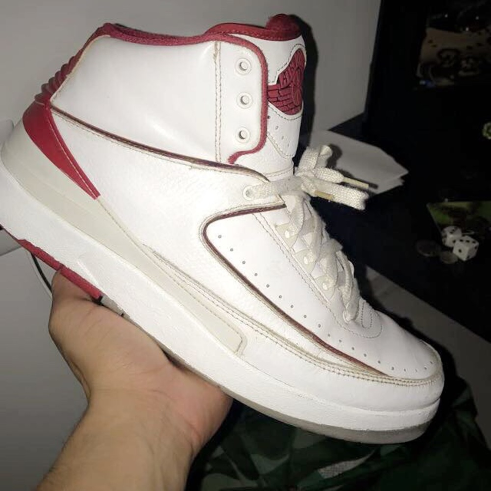 Jordan retro 2